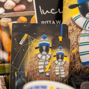 Surprise any Leeds United fan with this beautifully packaged “Ewe-nited” gift box, including mug, notebook, coaster & more. Ideal for birthdays, match days & Christmas.